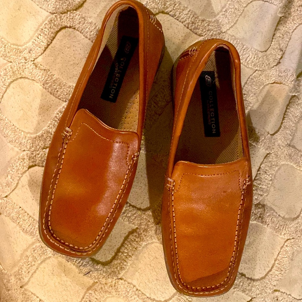 Men’s Skechers Collection loafers. Worn only a couple of times. Run big.
